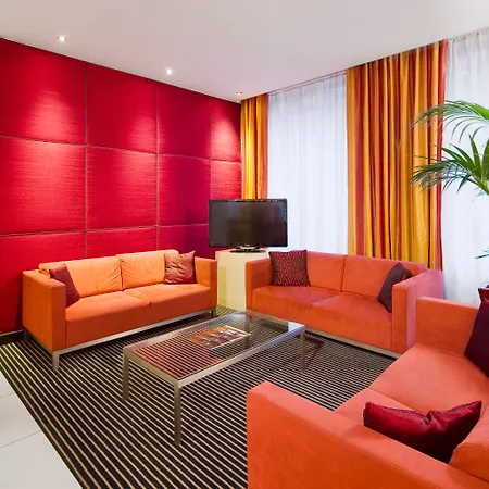 Mamaison Diana Aparthotel 4*