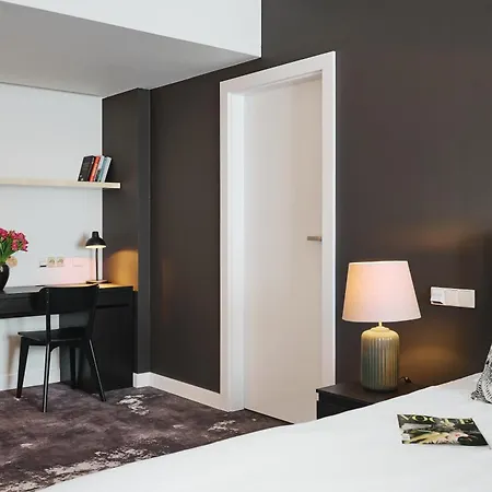 Aparthotel Mamaison Diana 4*