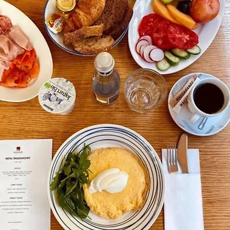 Mamaison Diana Apartahotel 4*