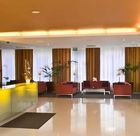 Mamaison Diana Aparthotel 4*