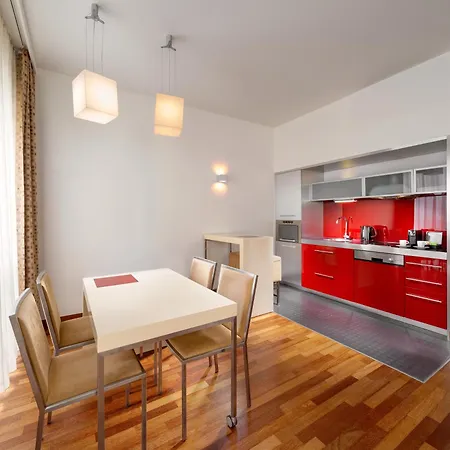 Mamaison Diana 4* Varsovie