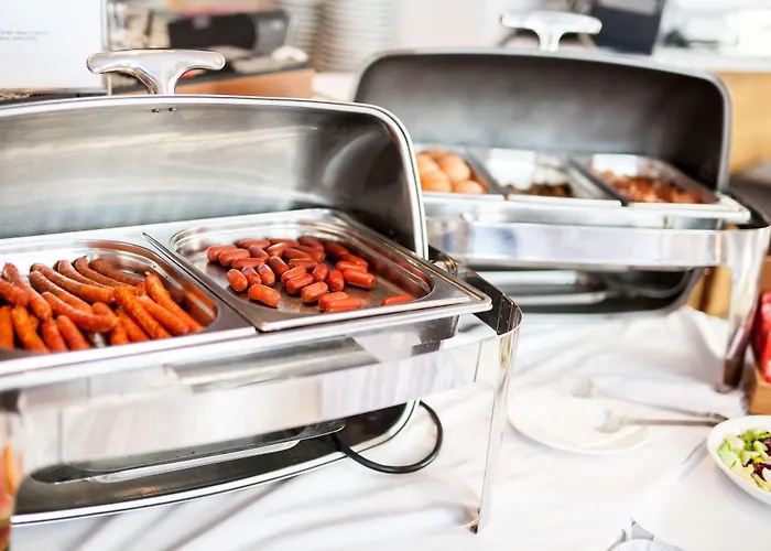 Aparthotel Mamaison Diana 4*