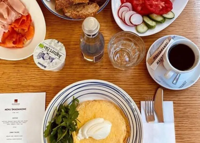 Mamaison Diana Aparthotel 4*