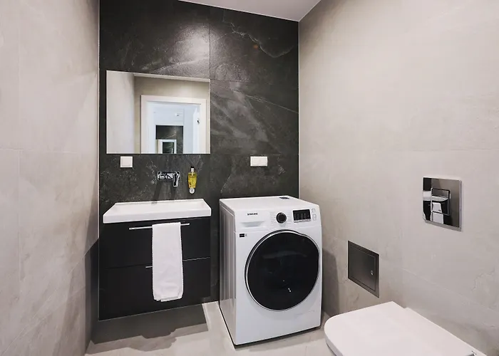 Mamaison Diana Aparthotel