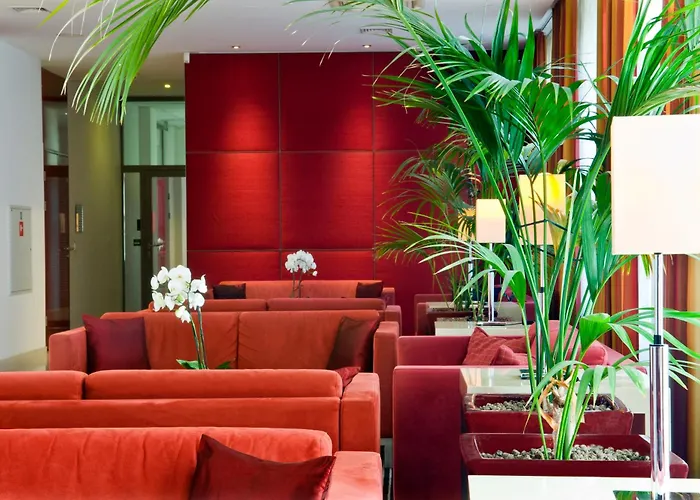 Mamaison Diana Aparthotel 4*