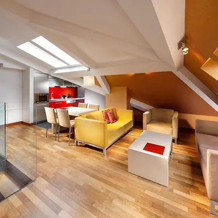 Mamaison Diana 4*