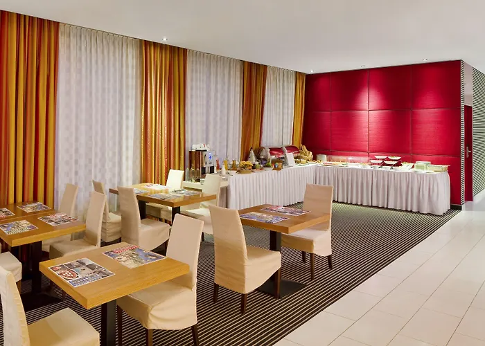 Aparthotel Mamaison Diana